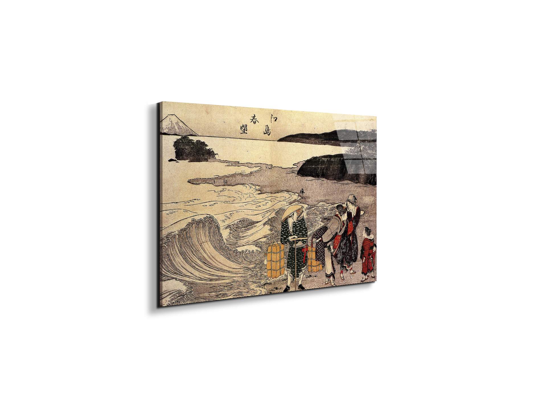 women-on-the-beach-of-enoshimaas90211-