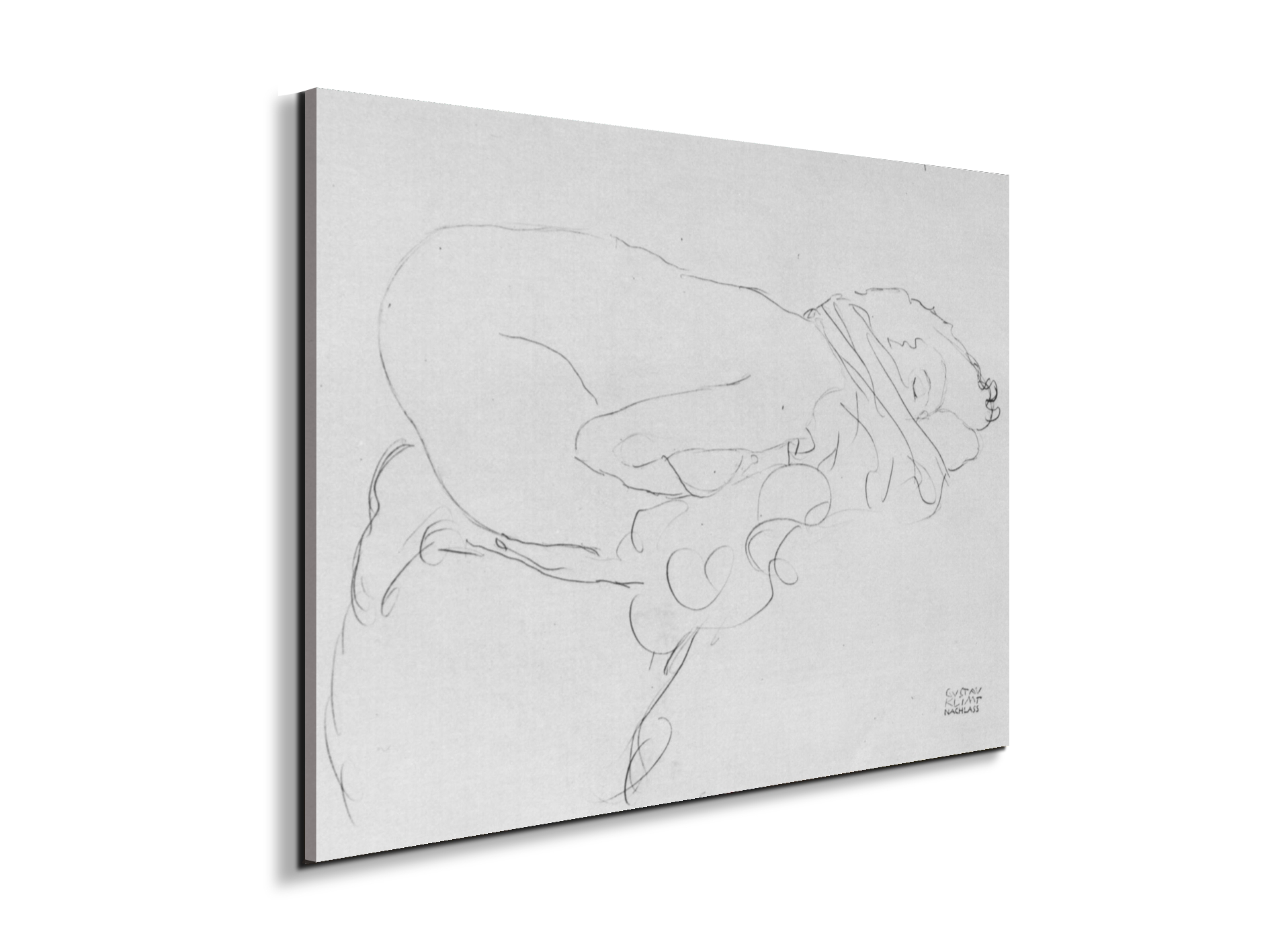 crouching-to-right-as90263-