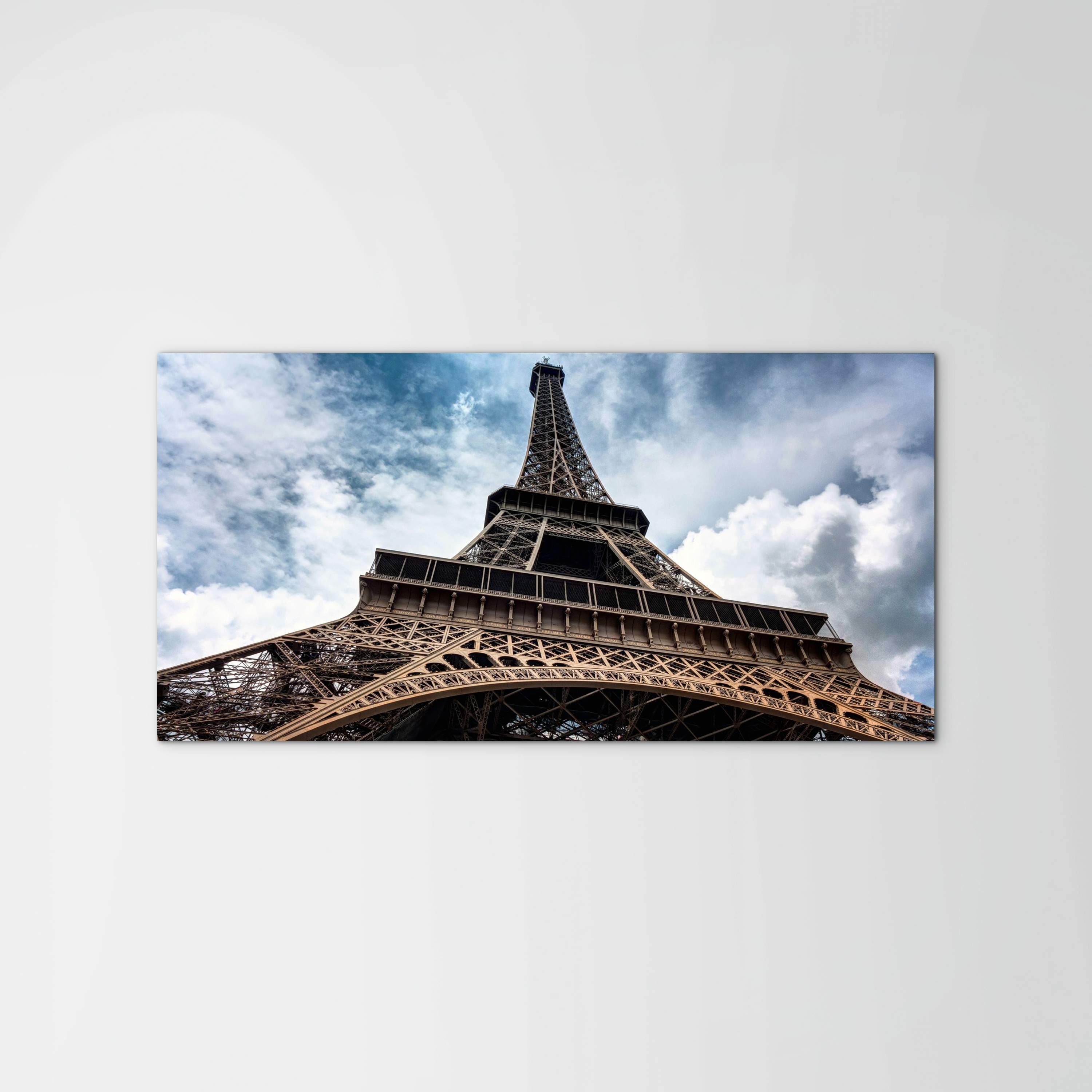cloudy-eiffelas92462-