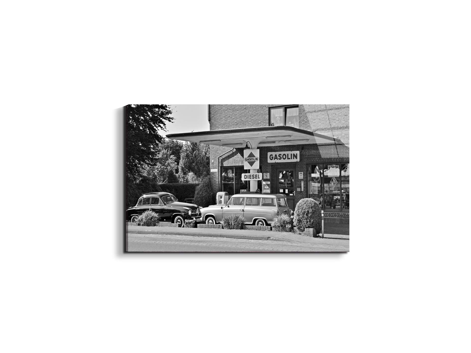 petrol-stations-iias93335-