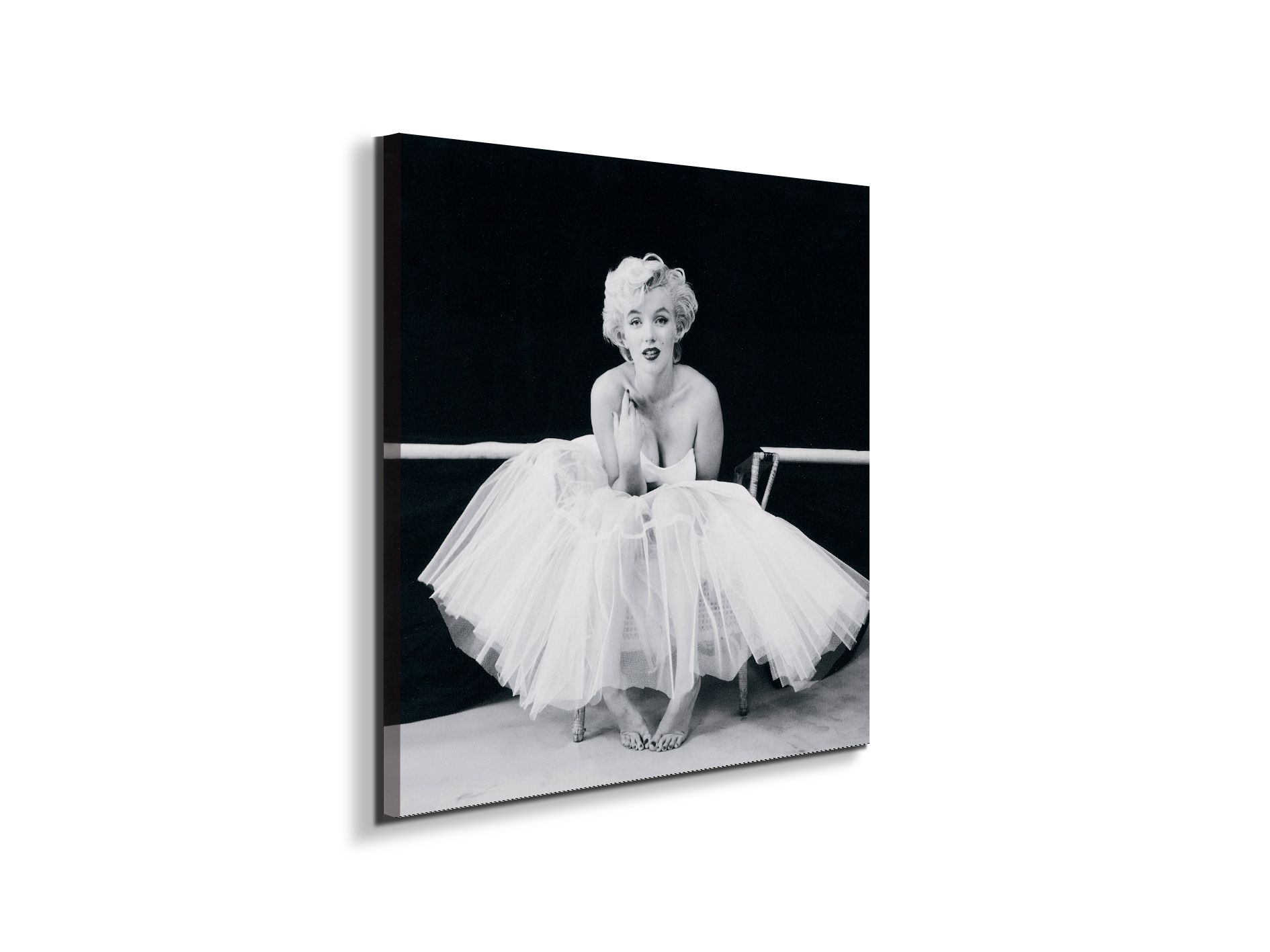 homage-to-marilyn-14ec15869-