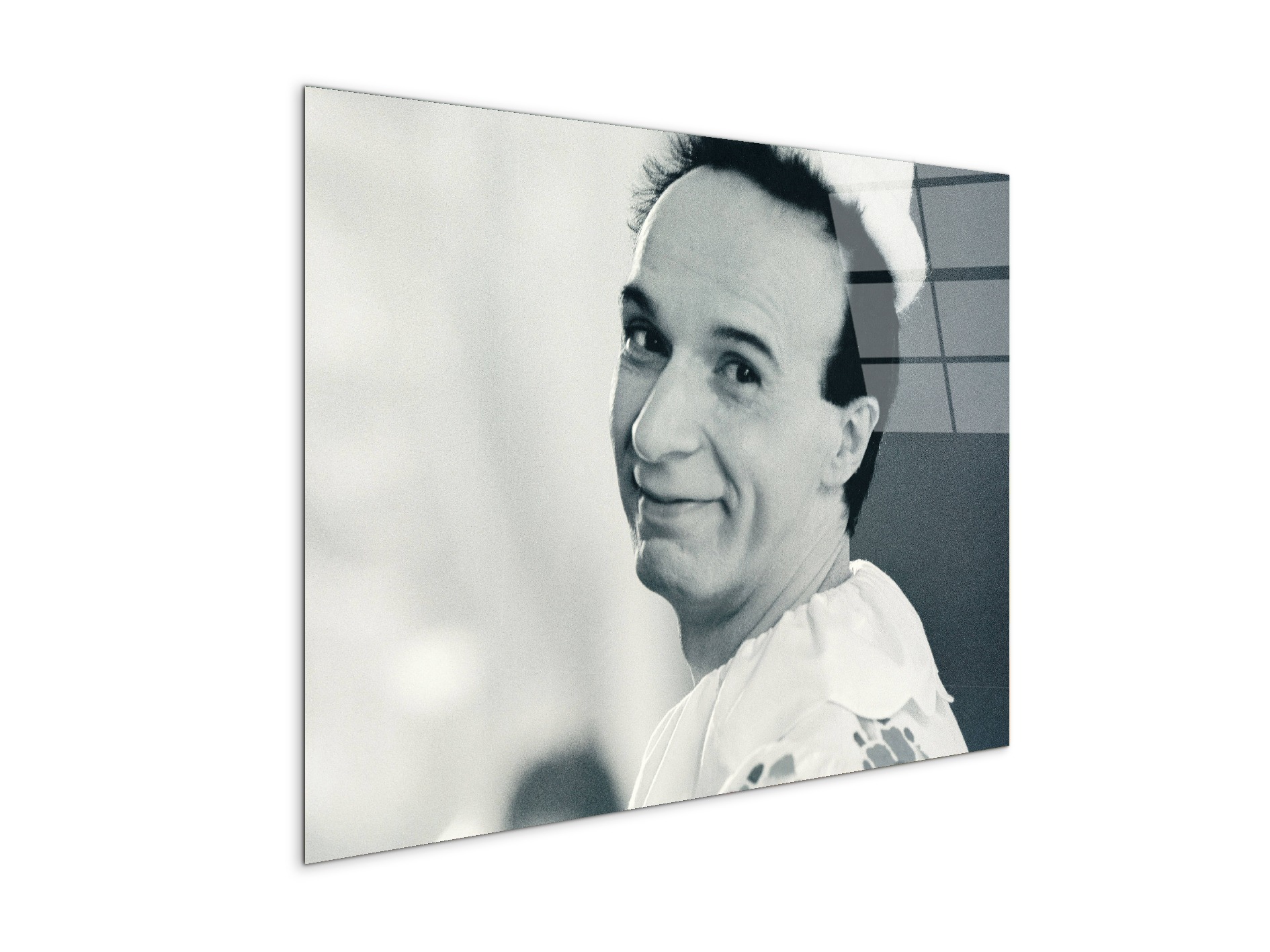 homage-to-roberto-iec18606-