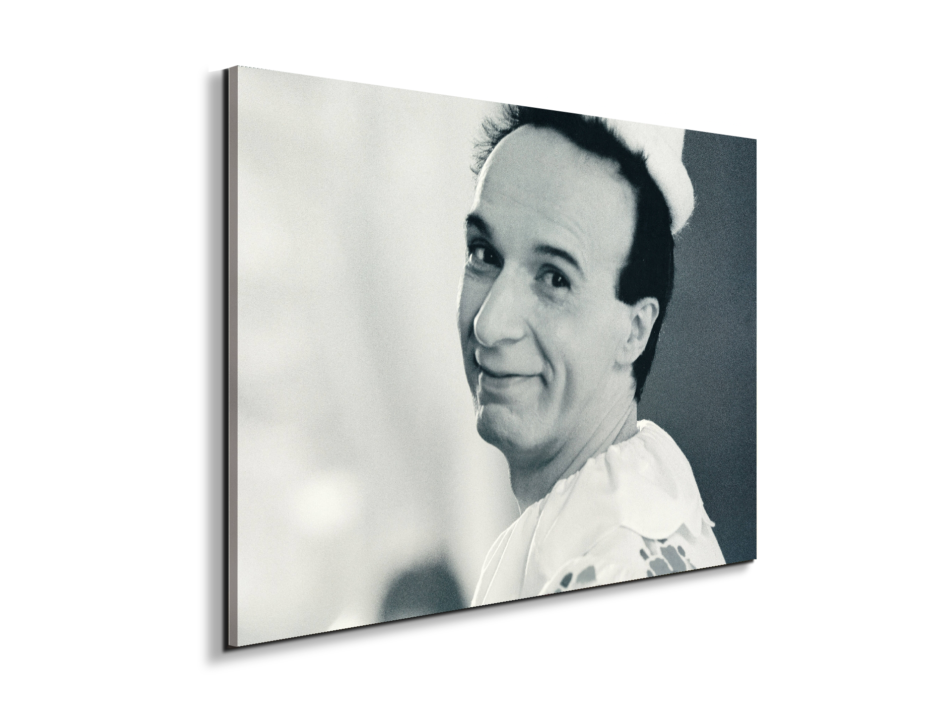 homage-to-roberto-iec18606-