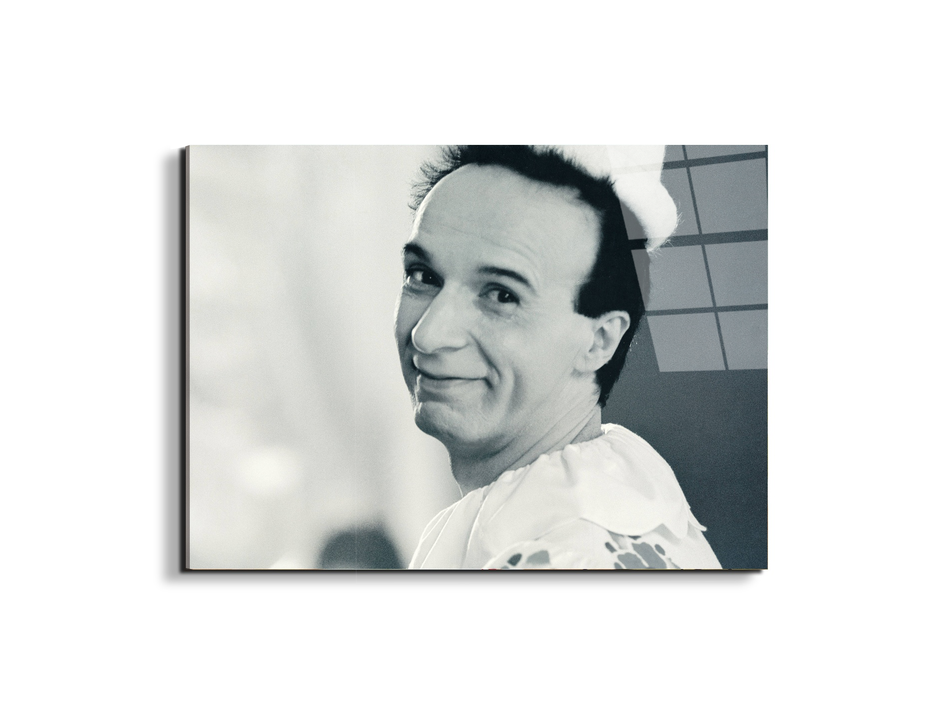 homage-to-roberto-iec18606-
