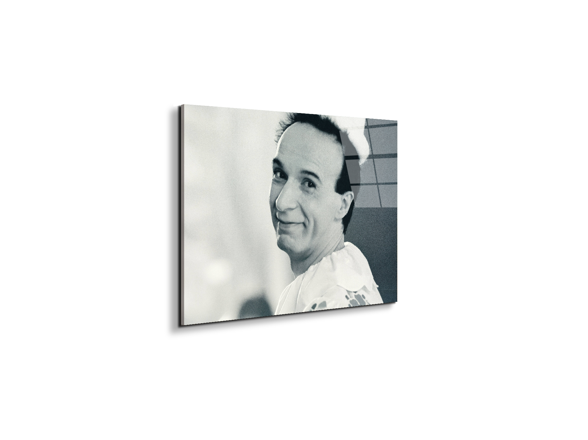 homage-to-roberto-iec18606-
