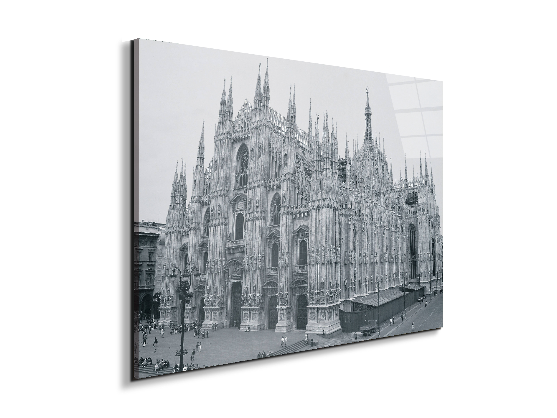 milan-domeec18716-