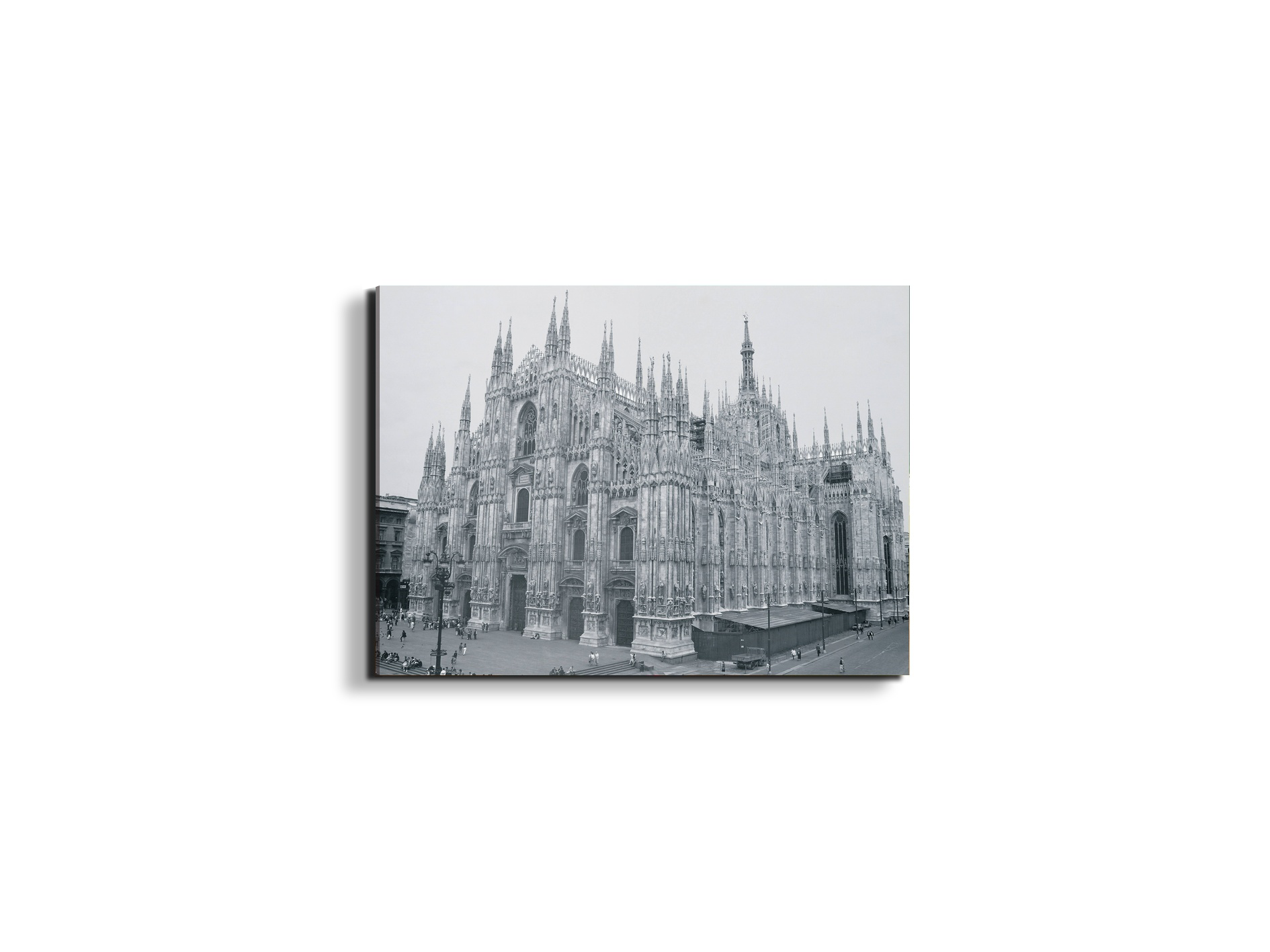 milan-domeec18716-