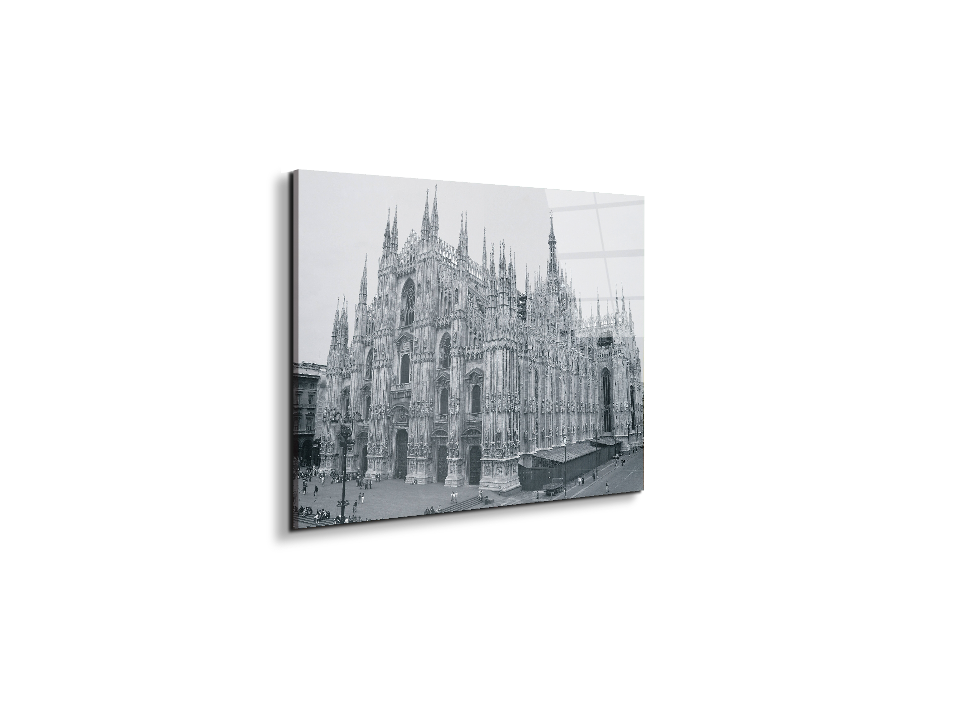 milan-domeec18716-