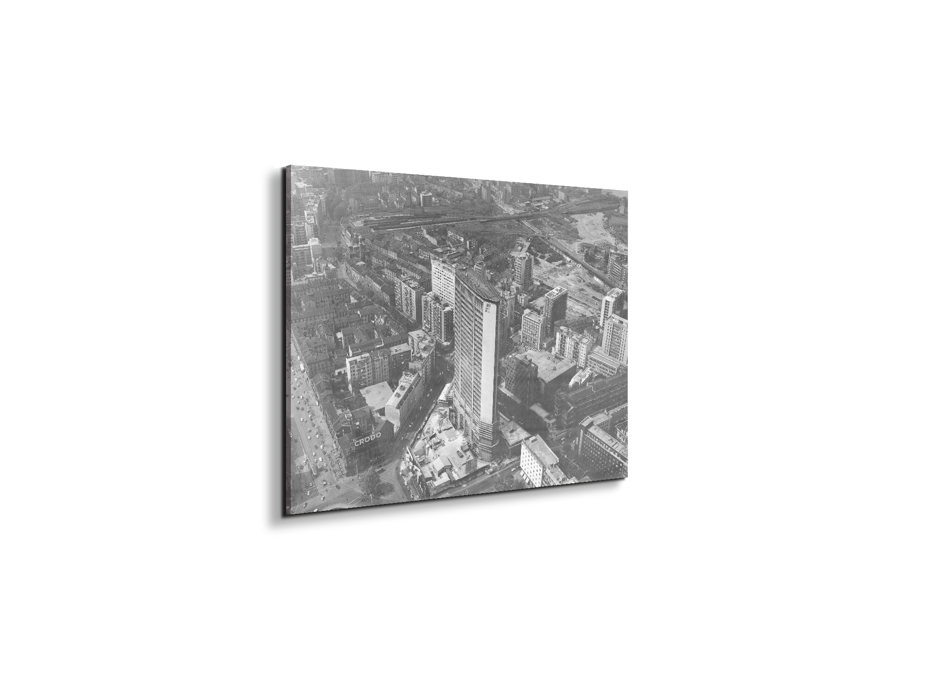 milan-crodoec21510-