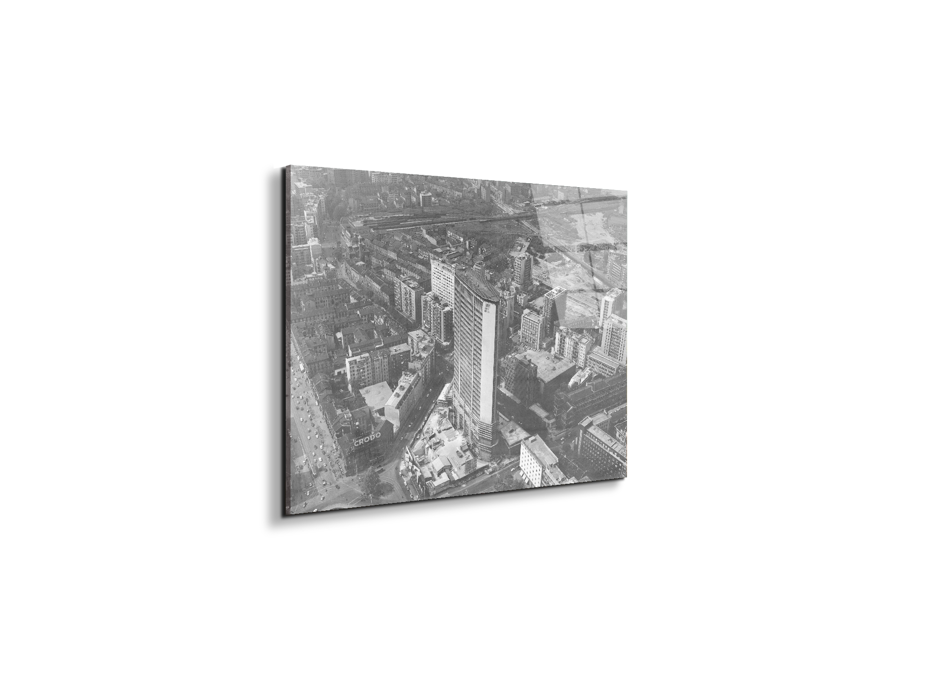 milan-crodoec21510-