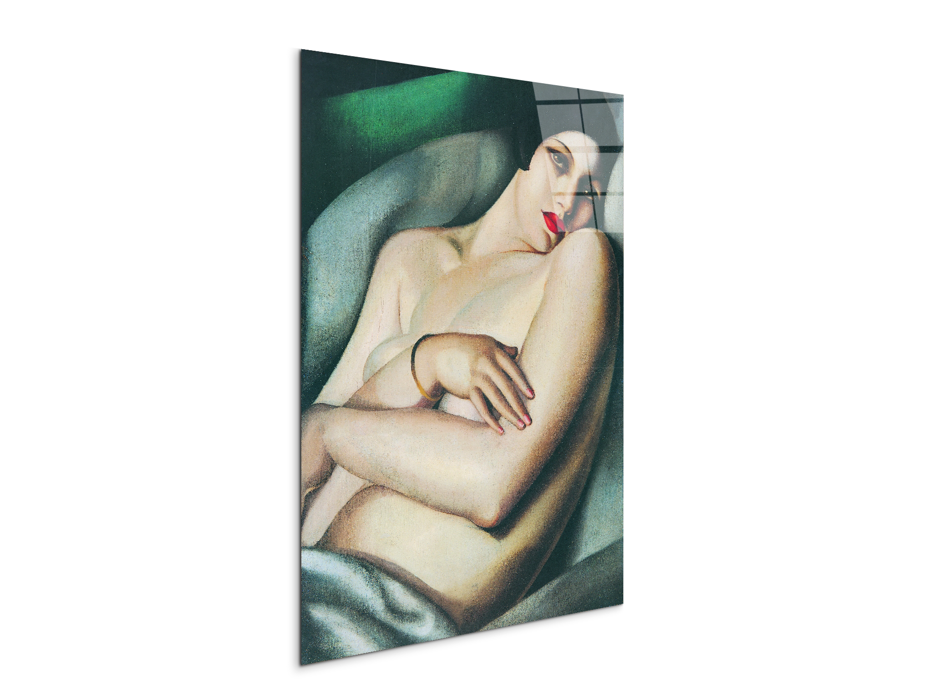 homage-to-tamara-rafaelo-on-a-green-backgroundec21801-