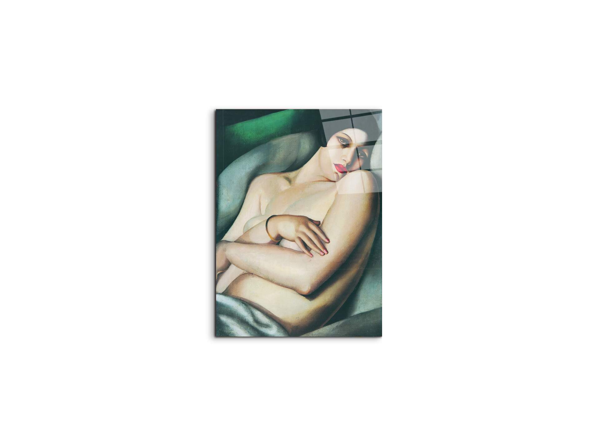 homage-to-tamara-rafaelo-on-a-green-backgroundec21801-