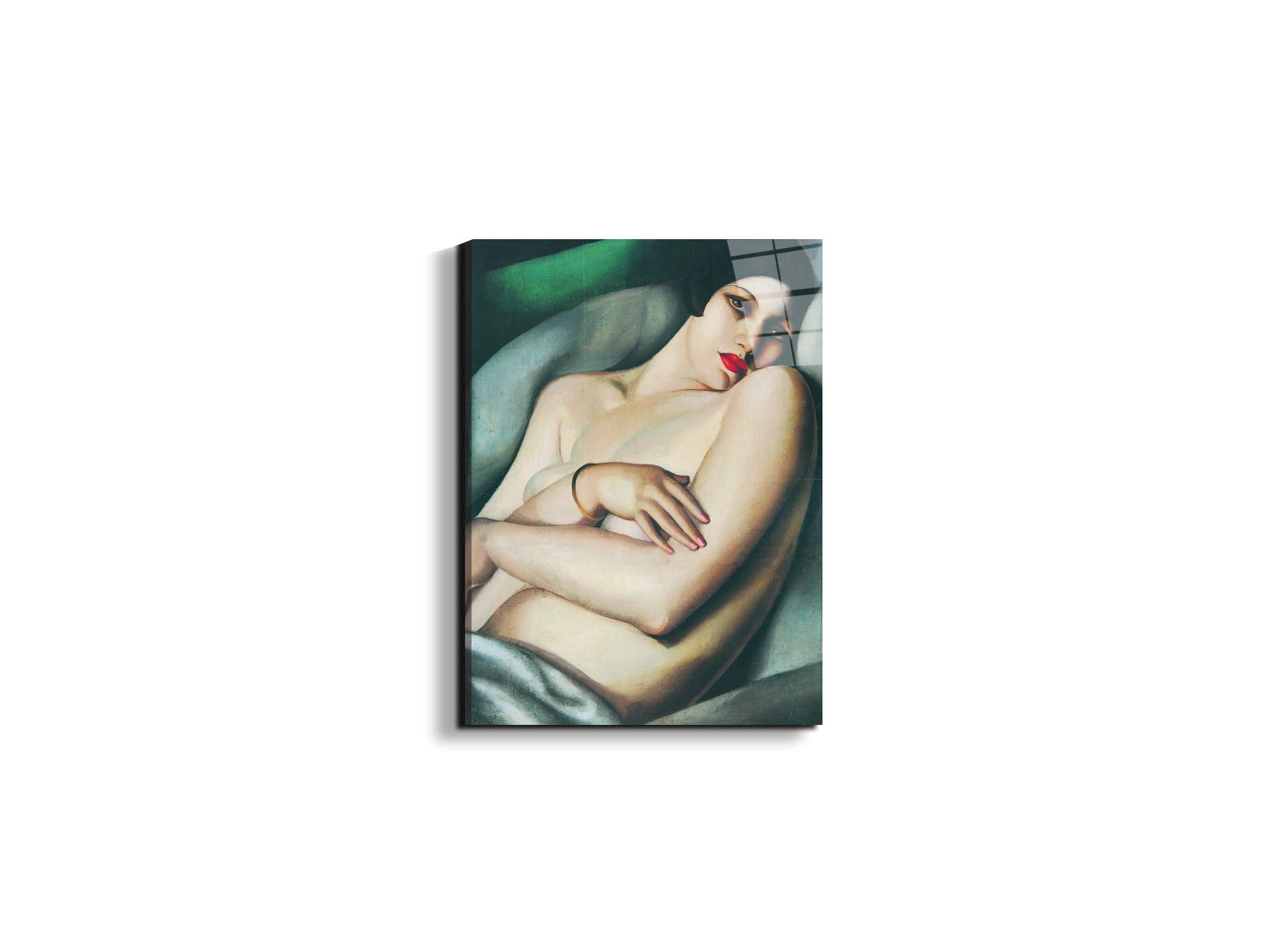 homage-to-tamara-rafaelo-on-a-green-backgroundec21801-
