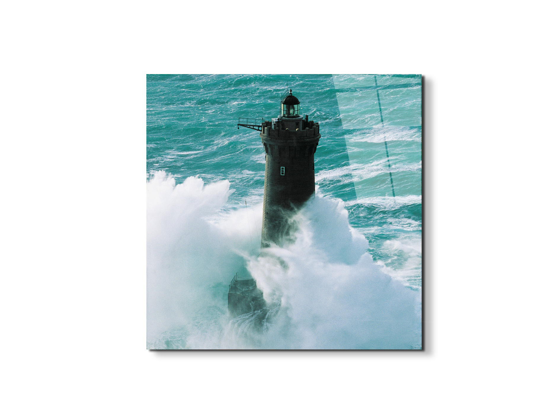 leighthouse-in-the-stormec21854-
