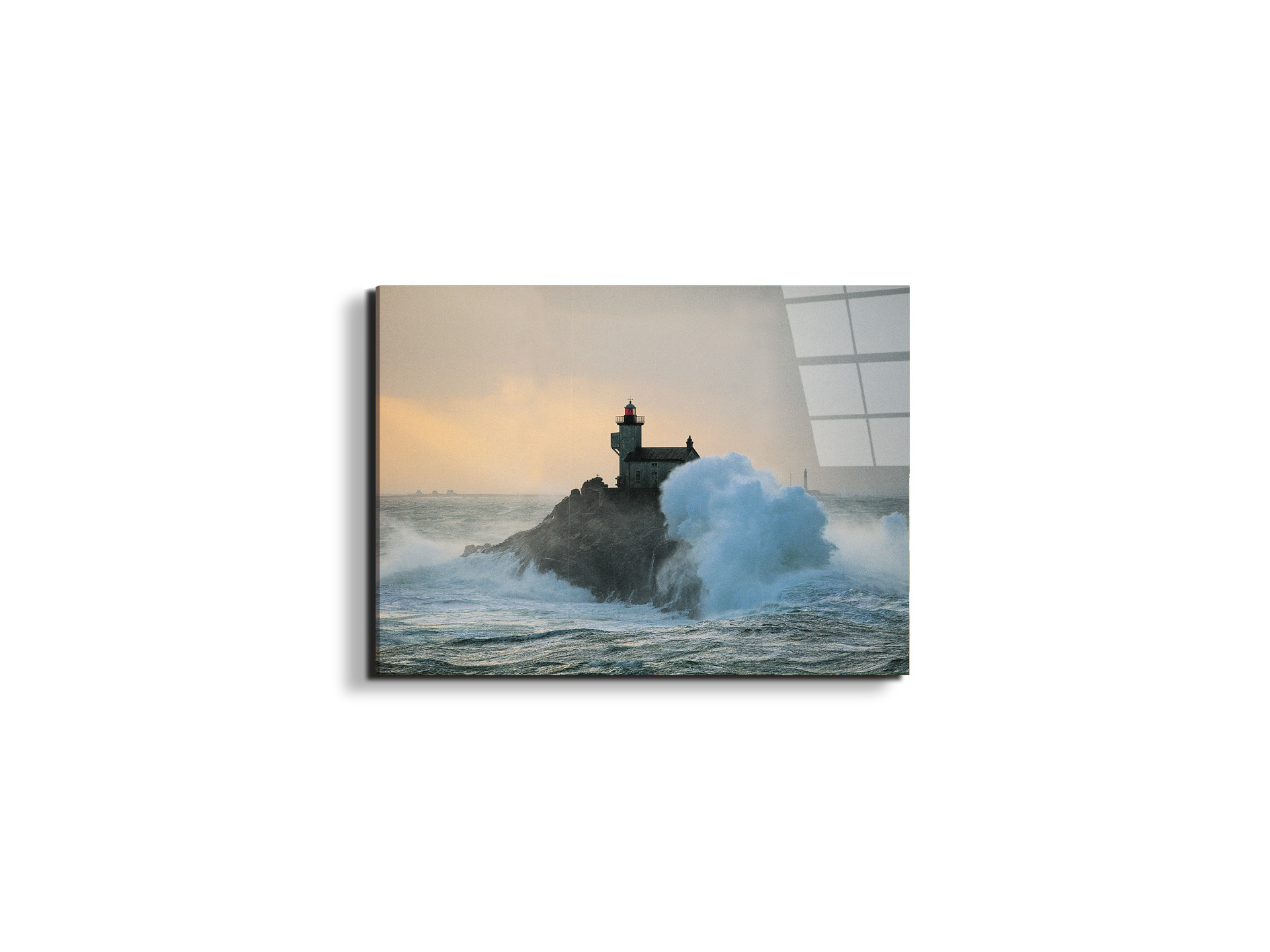 lighthouse-ivec21859-