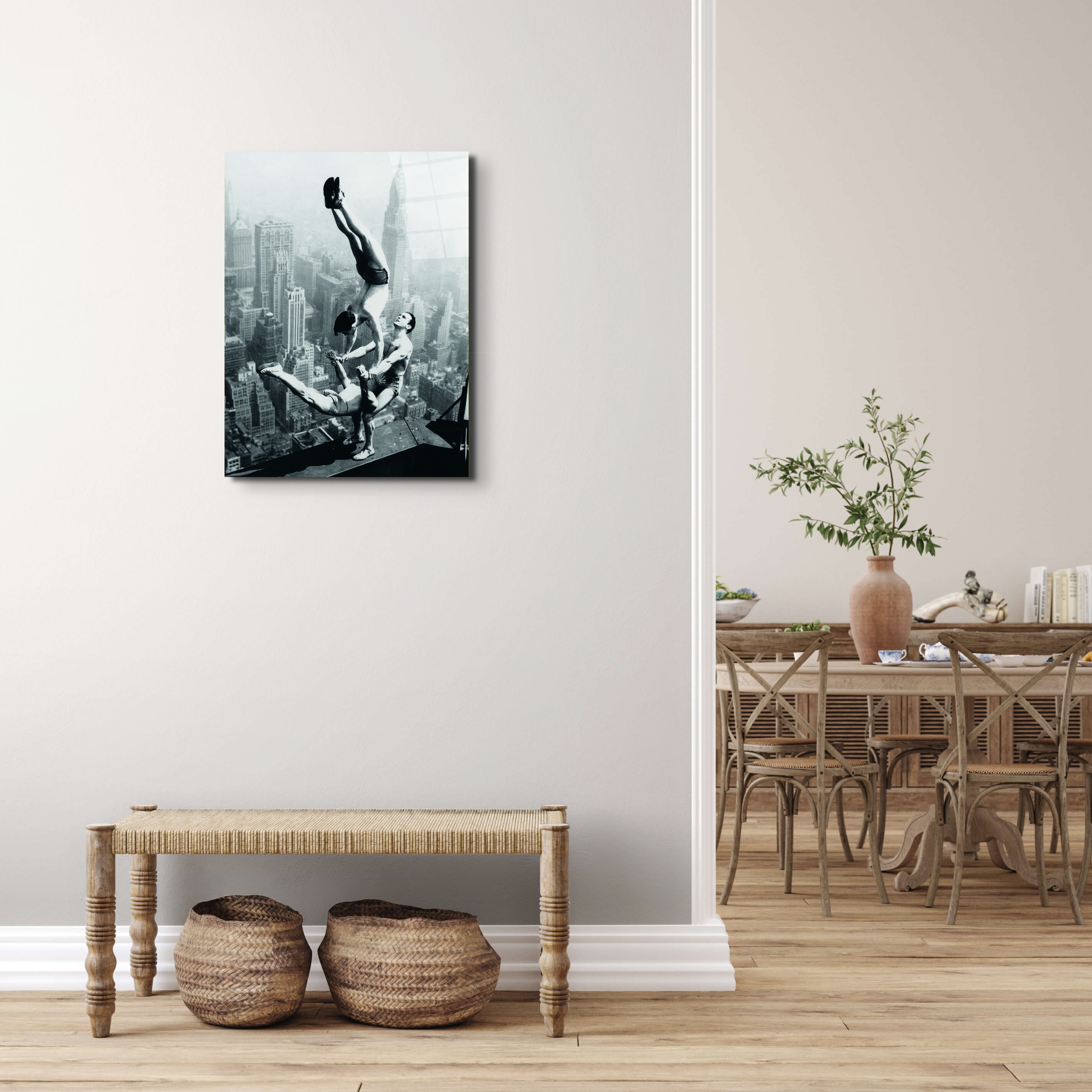 acrobats-at-the-empire-state-buildingec22254-