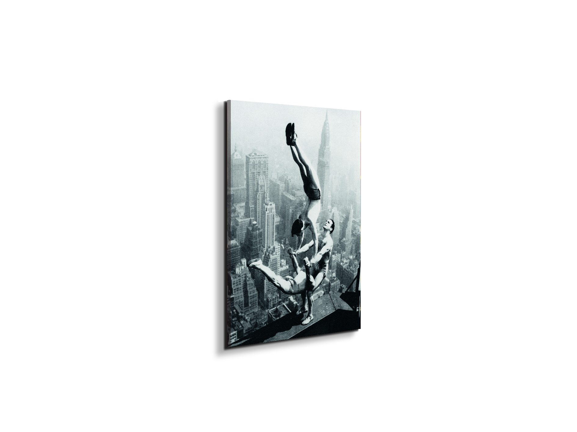 acrobats-at-the-empire-state-buildingec22254-