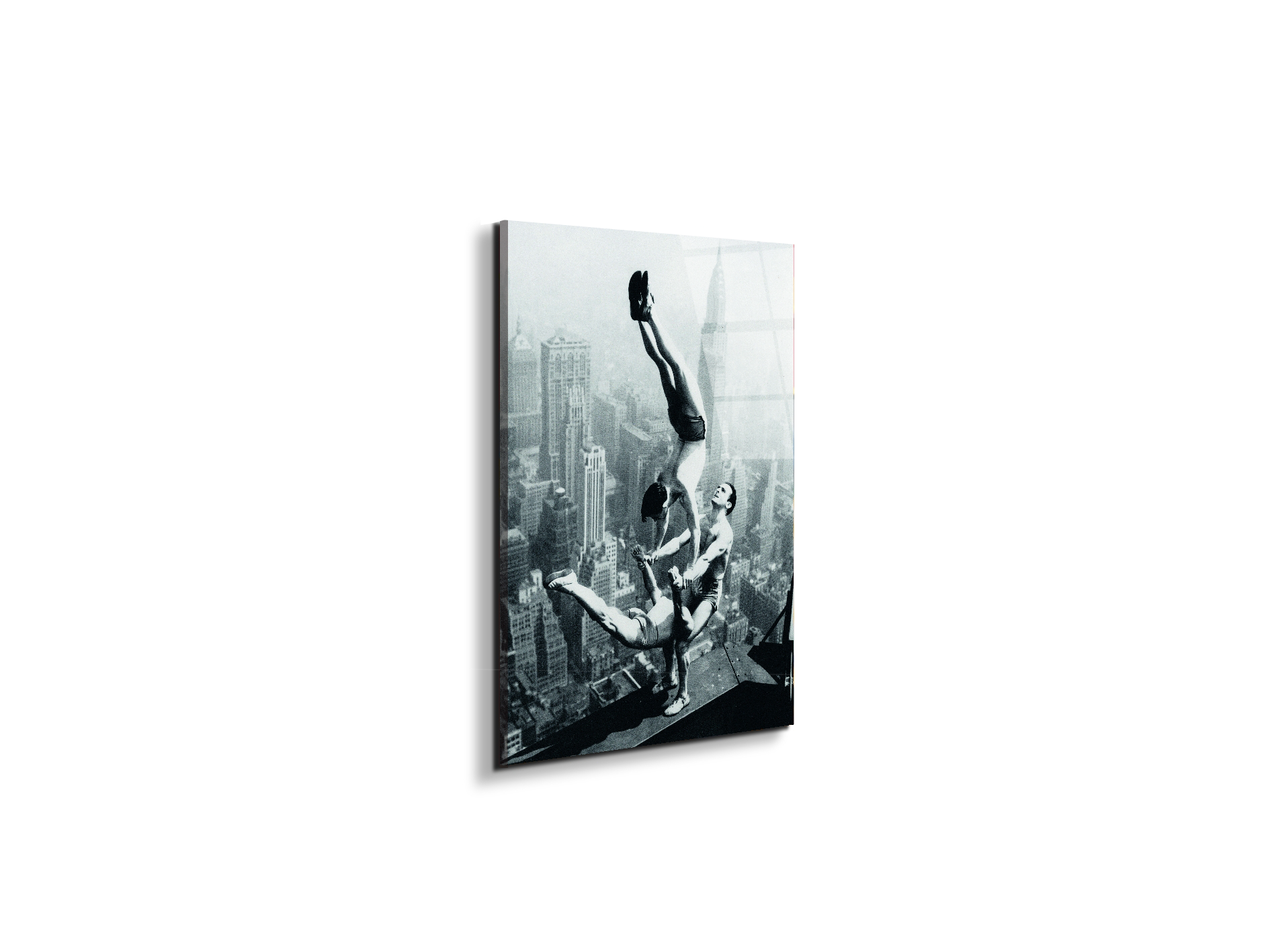 acrobats-at-the-empire-state-buildingec22254-