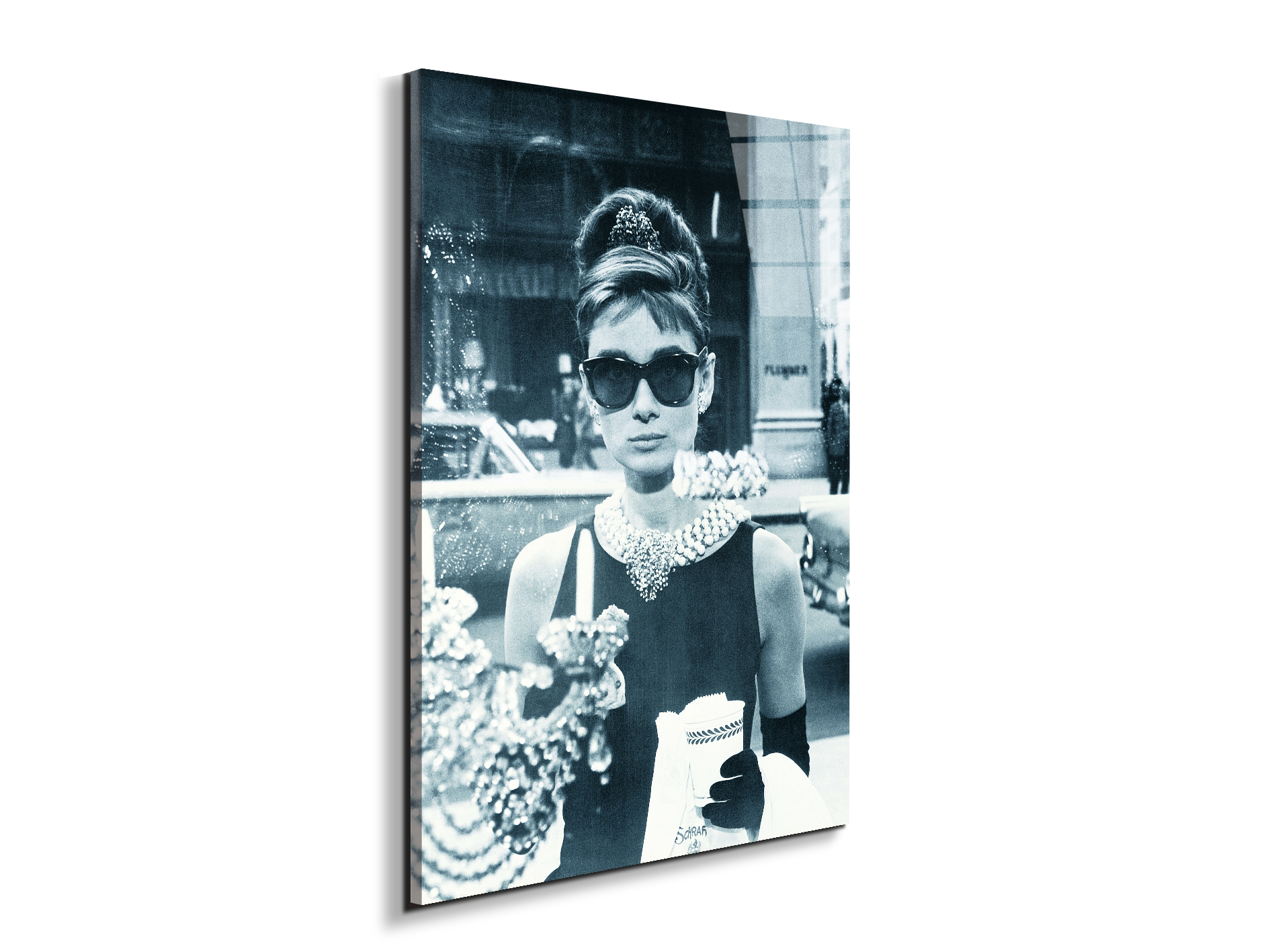 homage-to-audrey-colazione-da-tiffany-iias10048-