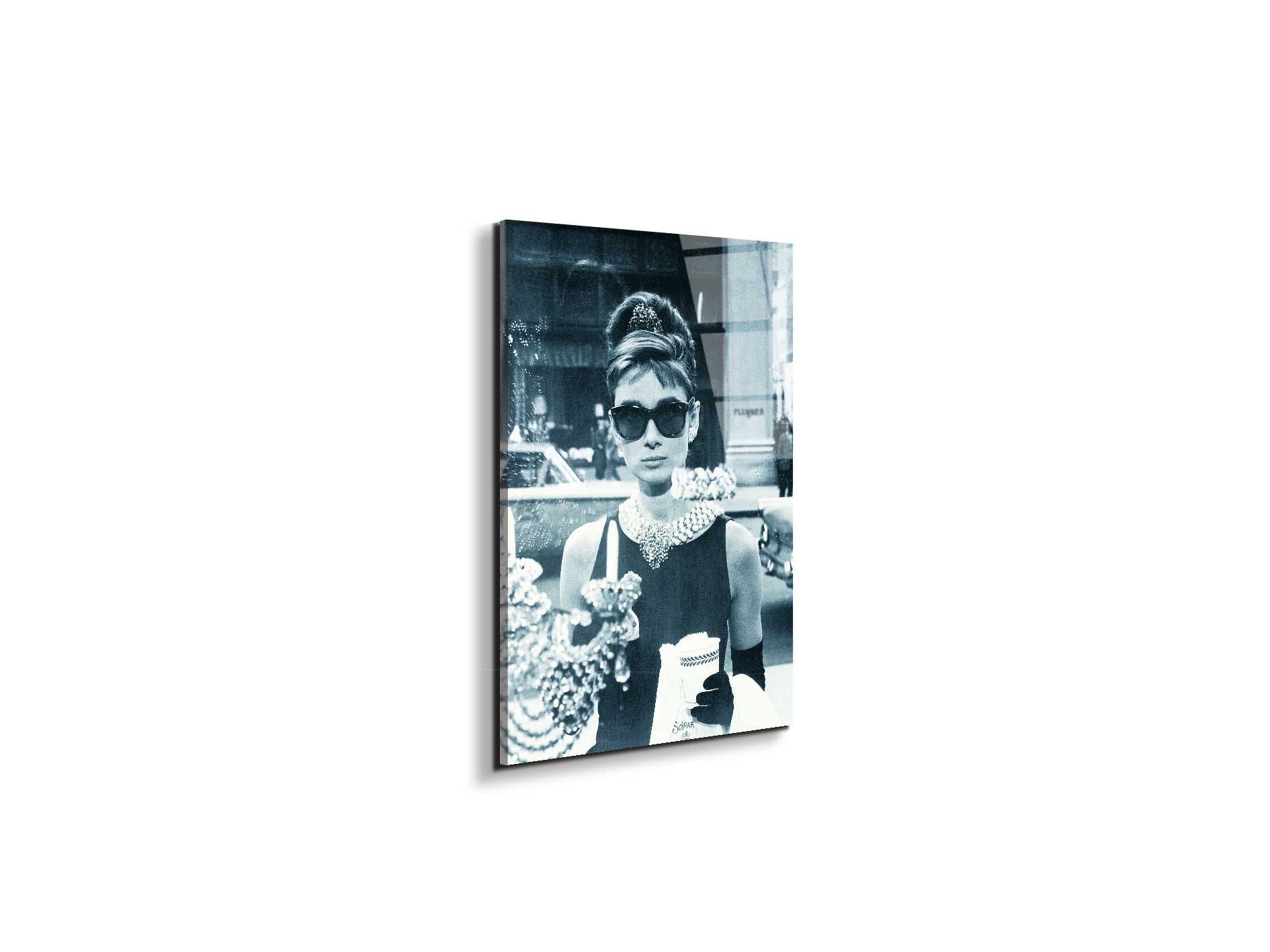 homage-to-audrey-colazione-da-tiffany-iias10048-