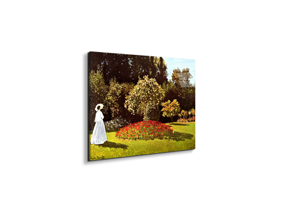 woman-in-the-gardenas92073-