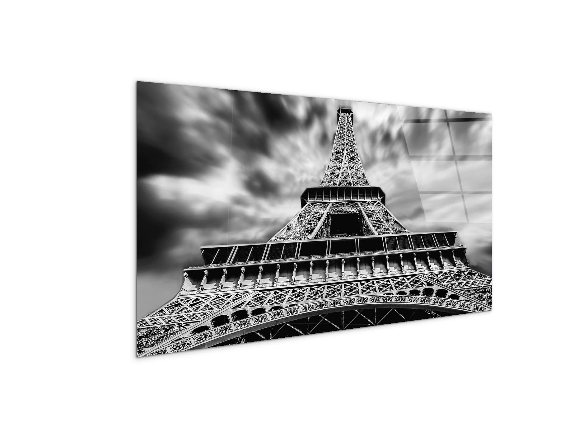 eiffel-tower-in-the-sky-b-was92647-