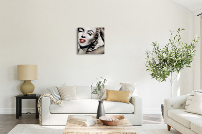 homage-to-marilyn-red-and-whiteec02026-