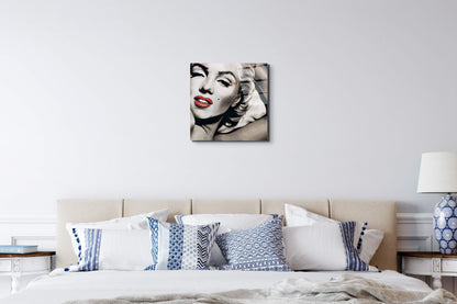 homage-to-marilyn-red-and-whiteec02026-