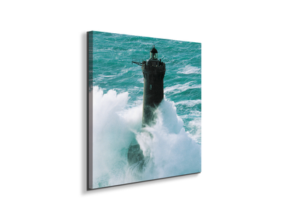 leighthouse-in-the-stormec21854-