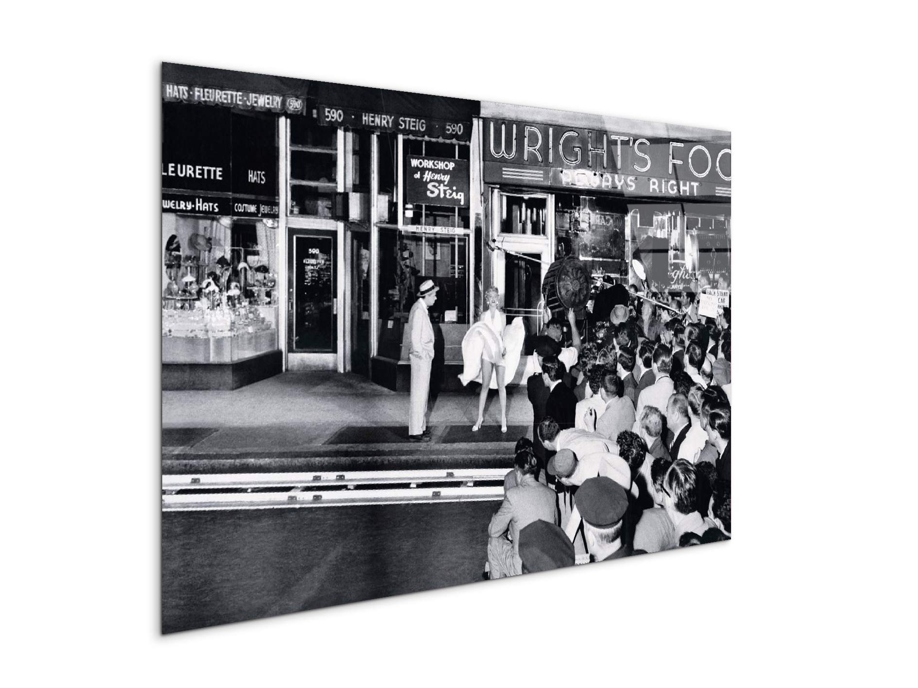 homage-to-marilyn-iiiec22179-