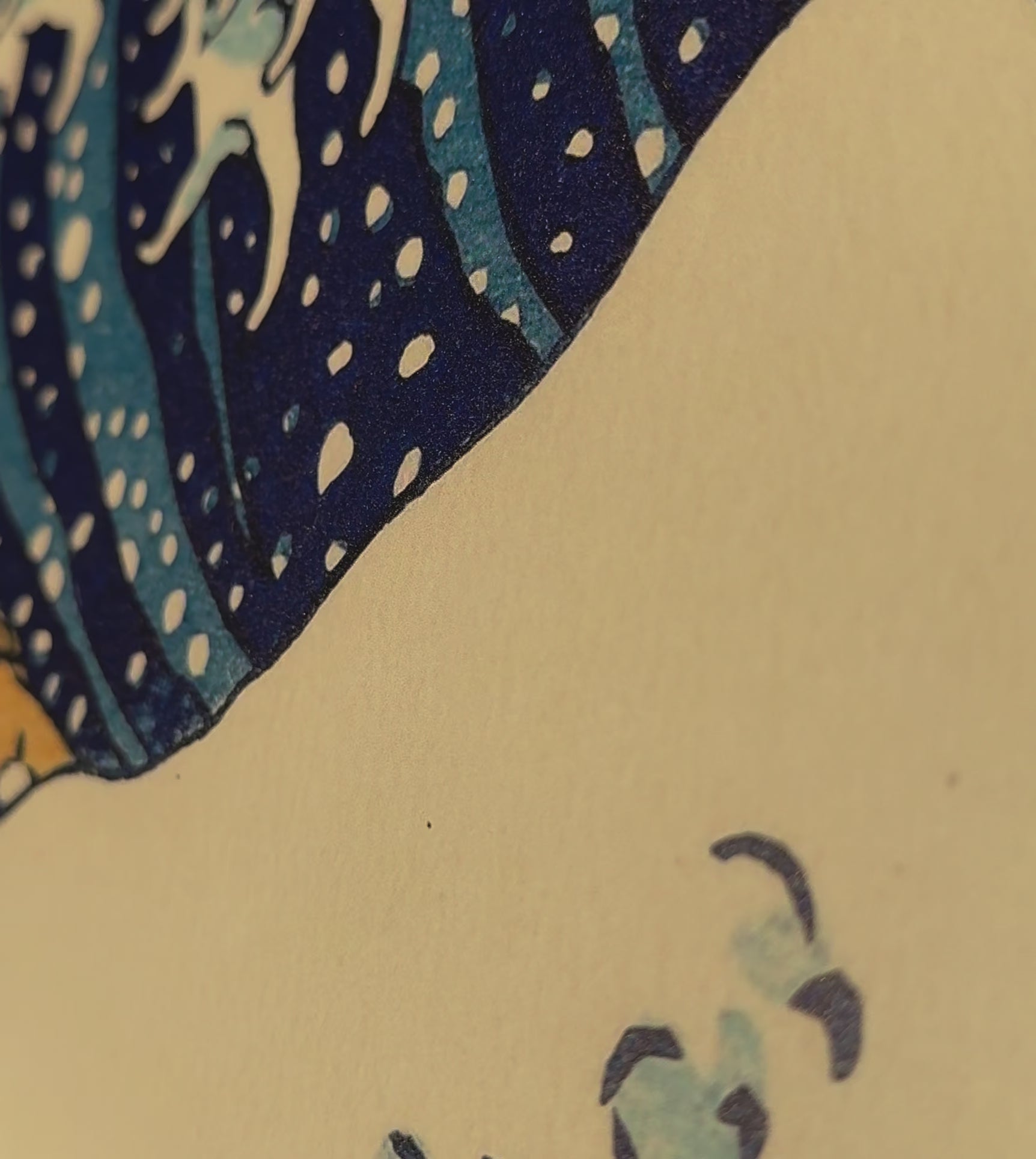 Carica il video: 